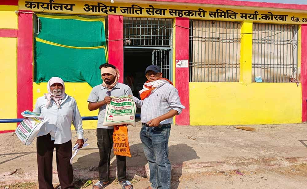 ’नैनो उर्वरकों के उपयोग से बेहतर उत्पादन और मृदा स्वास्थ्य को मिल रहा बढ़ावा-कृषक छेदीलाल’ ’नैनो उर्वरकों के उपयोग से बेहतर उत्पादन और मृदा स्वास्थ्य को मिल रहा बढ़ावा-कृषक छेदीलाल’