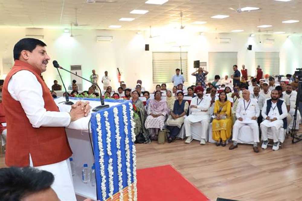 समाज में समता के भाव का विशेष महत्व है : मुख्यमंत्री डॉ. यादव समाज में समता के भाव का विशेष महत्व है : मुख्यमंत्री डॉ. यादव