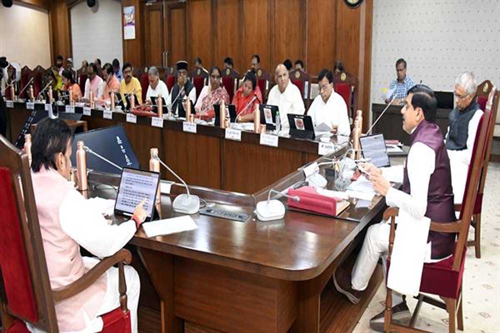 देश के चहुँमुखी विकास, जन-कल्याण और स्वास्थ्य व्यवस्थाओं को सुदृढ़ करने के लिए 21 हजार 485 करोड़ रूपये की स्वीकृति देश के चहुँमुखी विकास, जन-कल्याण और स्वास्थ्य व्यवस्थाओं को सुदृढ़ करने के लिए 21 हजार 485 करोड़ रूपये की स्वीकृति