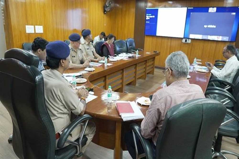 साइबर अपराधों के विरुद्ध 15 दिवसीय “Safe Click 2.0” वृहद जनजागरूकता अभियान चलेगा साइबर अपराधों के विरुद्ध 15 दिवसीय “Safe Click 2.0” वृहद जनजागरूकता अभियान चलेगा