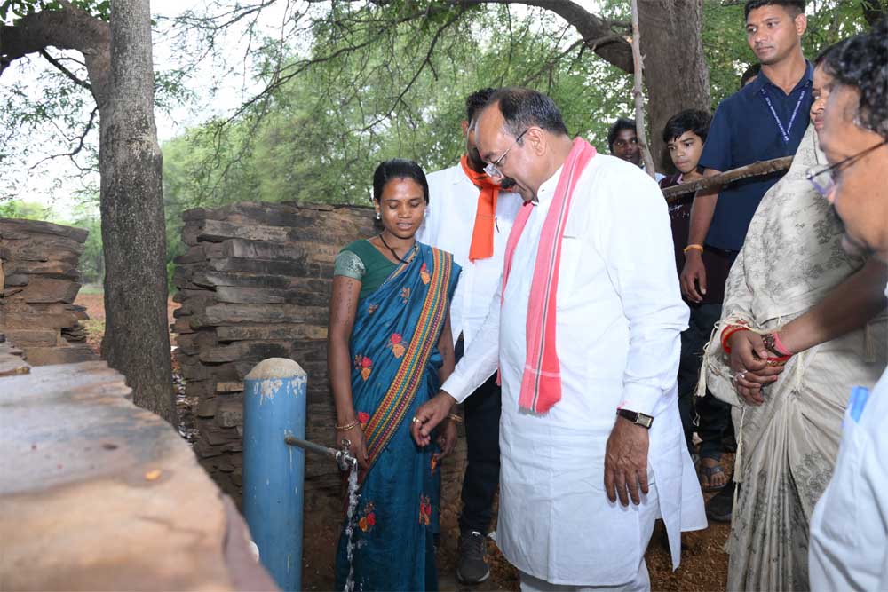 उप मुख्यमंत्री  अरुण साव द्वारा निर्माण कार्यों के गहन निरीक्षण का दौर जारी, पुल, सड़क, रेलवे ओवरब्रिज और जल जीवन मिशन के कार्यों का लिया जायजा