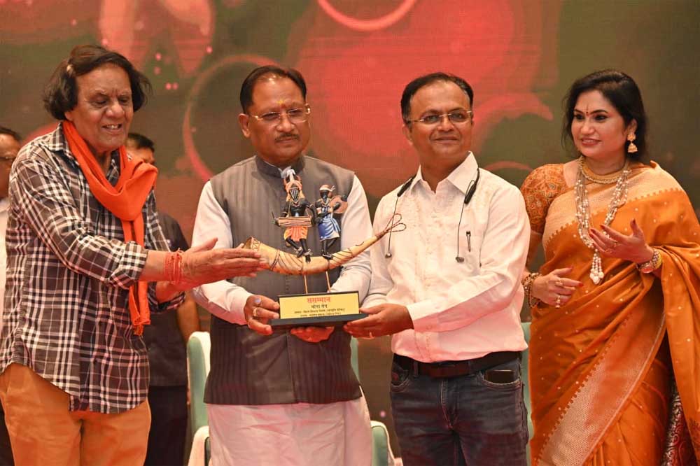 फिल्में समाज में सकारात्मक बदलाव की सशक्त माध्यम हैं – मुख्यमंत्री  विष्णु देव साय