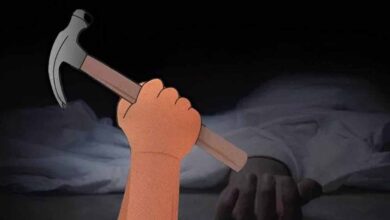 ग्वालियर में इंसानियत शर्मसार: चोरी के शक में बच्ची को कीलों वाले डंडे से पीटा, आरोपी आमीन जेल भेजा गया ग्वालियर में इंसानियत शर्मसार: चोरी के शक में बच्ची को कीलों वाले डंडे से पीटा, आरोपी आमीन जेल भेजा गया