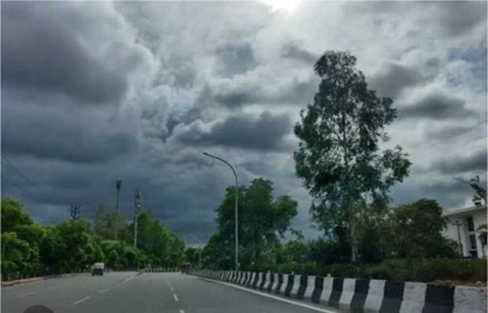 MP में नौतपा की विदाई, आंधी-बारिश से बदला मौसम; भोपाल समेत कई जिलों में बौछारें