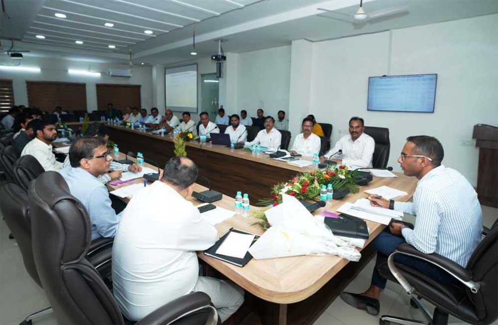 भारतमाला परियोजना के दो राष्ट्रीय राजमार्गों के काम मार्च-2027 तक होंगे पूरे भारतमाला परियोजना के दो राष्ट्रीय राजमार्गों के काम मार्च-2027 तक होंगे पूरे