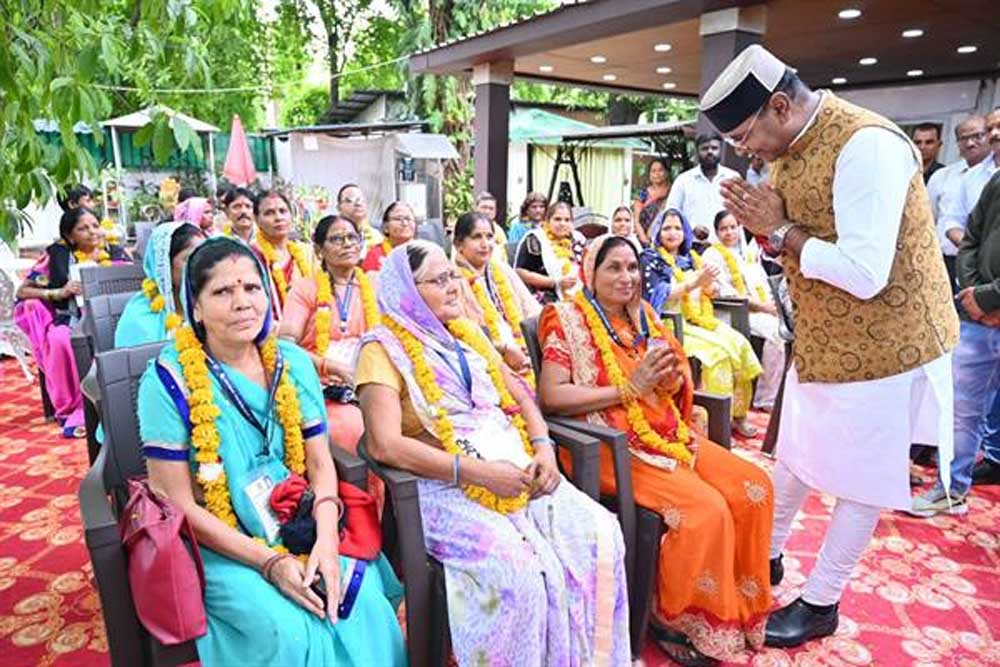 मुख्यमंत्री तीर्थ-दर्शन योजना अंतर्गत वैष्णो देवी जाएंगे श्रद्धालु मुख्यमंत्री तीर्थ-दर्शन योजना अंतर्गत वैष्णो देवी जाएंगे श्रद्धालु