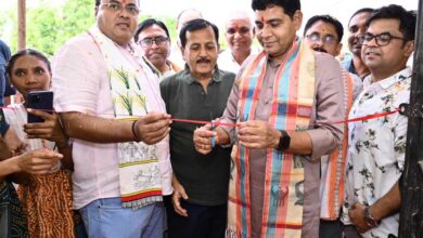 दौड़ रहा है छत्तीसगढ़ का विकास: मंत्री टंक राम वर्मा दौड़ रहा है छत्तीसगढ़ का विकास: मंत्री टंक राम वर्मा