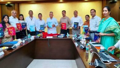 विद्यार्थियों को वैश्विक अवसरों के अनुरूप तैयार करने की दिशा में कार्य करें : मंत्री  परमार