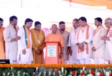 किसी ने उत्सव के रंग में भंग डाला तो वर्तमान के साथ भविष्य भी स्वाहा हो जाएगा: मुख्यमंत्री