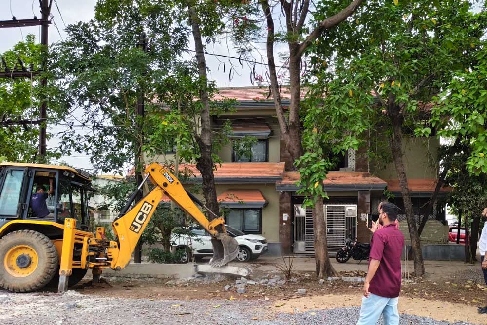 सेजबहार फेस-1 कॉलोनी की भूमि से अतिक्रमण हटाया, अवैध सड़क निर्माण पर मंडल की कार्रवाई सेजबहार फेस-1 कॉलोनी की भूमि से अतिक्रमण हटाया, अवैध सड़क निर्माण पर मंडल की कार्रवाई