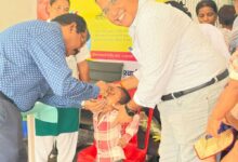 दो बूंदों से सुरक्षित बचपन की ओर बढ़ा जीपीएम, राष्ट्रीय पल्स पोलियो अभियान का शुभारंभ, 53 हजार से अधिक बच्चों को पोलियो की खुराक पिलाने का लक्ष्य