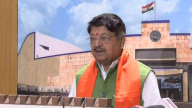 एमपी में कांग्रेस को भारी पड़ेगी भीतरघात, कैलाश विजयवर्गीय बोले- तीसरी राज्यसभा सीट भी BJP के खाते में जाएगी एमपी में कांग्रेस को भारी पड़ेगी भीतरघात, कैलाश विजयवर्गीय बोले- तीसरी राज्यसभा सीट भी BJP के खाते में जाएगी