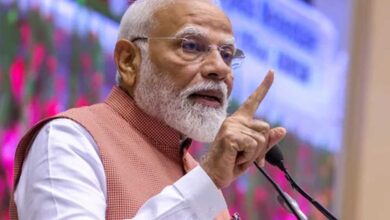 हिंदू ग्रोथ रेट’ से कांग्रेस ग्रोथ रेट तक… PM मोदी ने विकास की बहस में कांग्रेस को घेरा