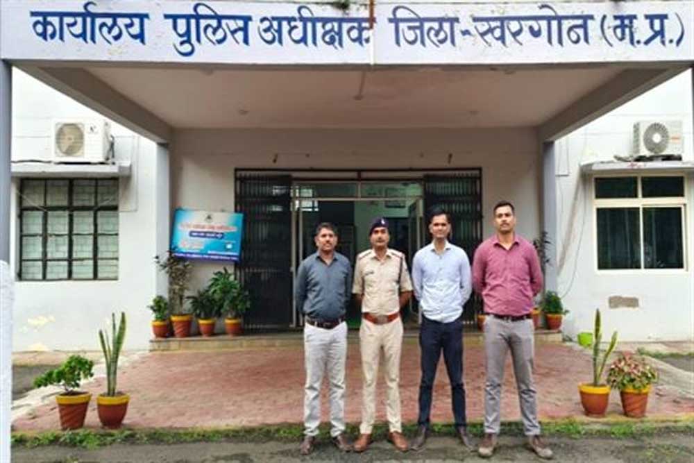 “सेफ क्लिक 2.0” अभियान में जागरूकता के साथ राहत भी दे रही मध्यप्रदेश पुलिस