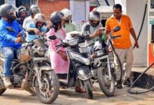 ₹32 लीटर पेट्रोल-डीजल का कमाल! देश में ईंधन ने बनाया नया रिकॉर्ड, एवरेज भी 60 KM तक