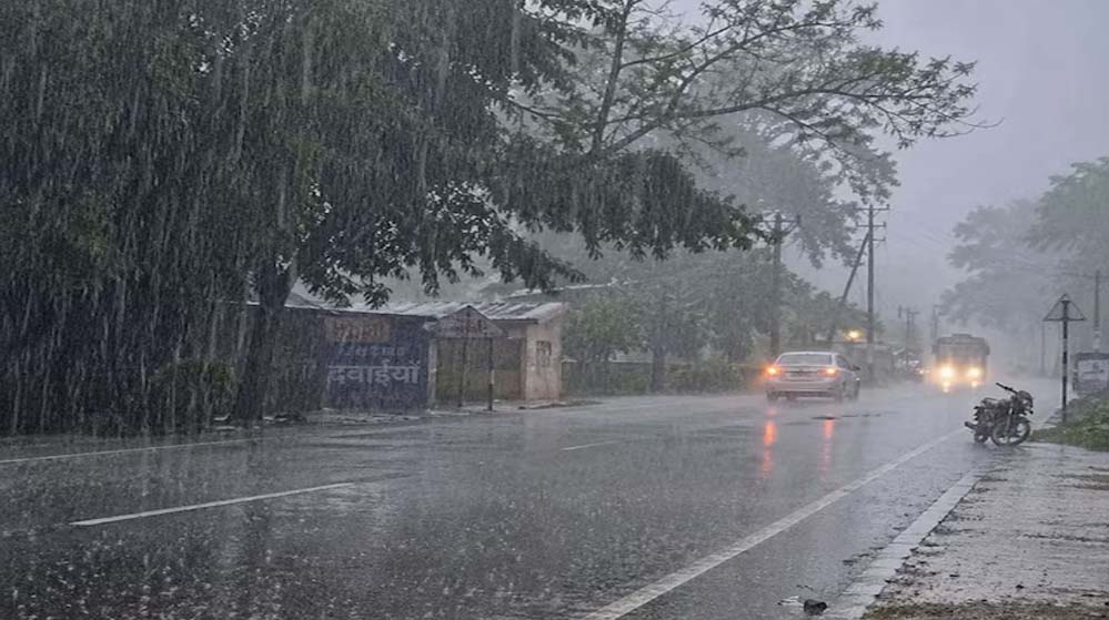 MP Weather Update: 5 जिलों में तेज आंधी, 33 जिलों में बारिश का अलर्ट; 15 से 18 जून के बीच दस्तक देगा मानसून