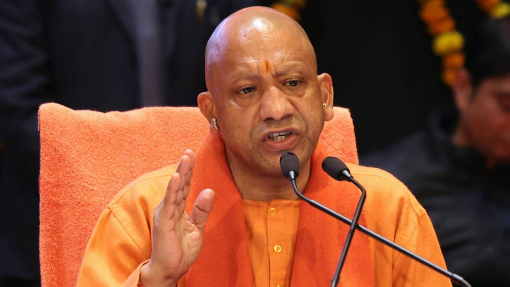 योगी सरकार का बड़ा ऐलान, तीन तलाक और एसिड अटैक पीड़िताओं को मिलेगा घर व हेल्थ कवर योगी सरकार का बड़ा ऐलान, तीन तलाक और एसिड अटैक पीड़िताओं को मिलेगा घर व हेल्थ कवर
