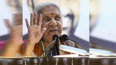 ‘IAS बनने से पहले कुशल मां बनें’, राज्यपाल आनंदीबेन पटेल की छात्राओं को नसीहत ‘IAS बनने से पहले कुशल मां बनें’, राज्यपाल आनंदीबेन पटेल की छात्राओं को नसीहत