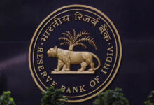 RBI Ombudsman Scheme: बैंक की शिकायत का नहीं हुआ समाधान? यहां करें कंप्लेन, मैनेजर को देना होगा जवाब