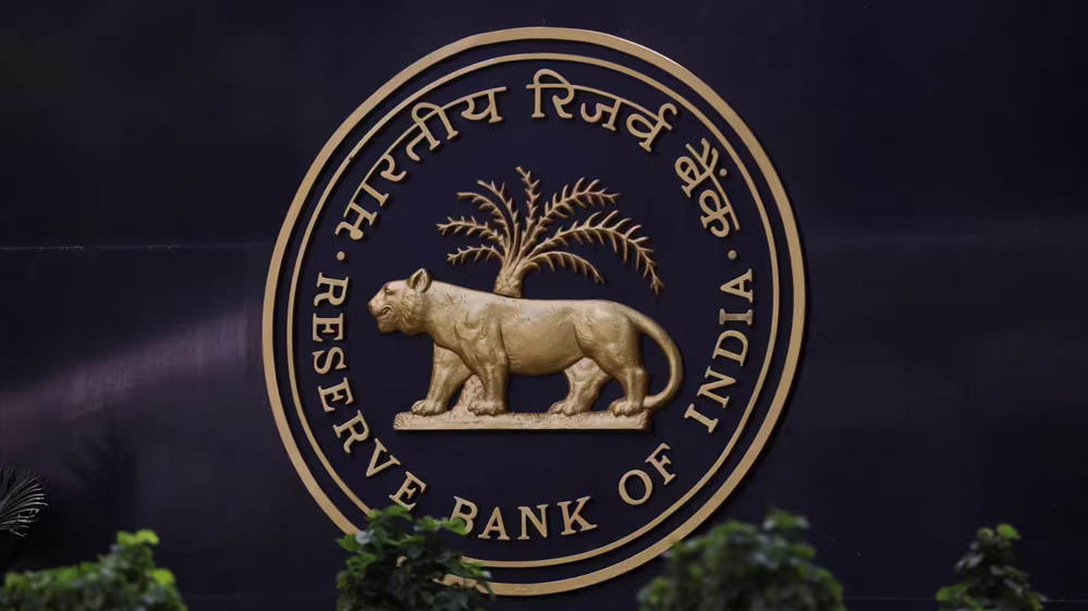RBI Ombudsman Scheme: बैंक की शिकायत का नहीं हुआ समाधान? यहां करें कंप्लेन, मैनेजर को देना होगा जवाब