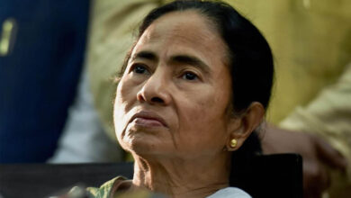 मता बनर्जी को बड़ा झटका, TMC के 3 बैंक खाते फ्रीज, जेट-हेलीकॉप्टर खरीद मामले से जुड़ा विवाद