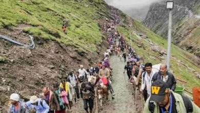 खराब मौसम के चलते माता वैष्णो देवी यात्रा पर रोक, प्रशासन ने श्रद्धालुओं के लिए जारी किया बड़ा अपडेट खराब मौसम के चलते माता वैष्णो देवी यात्रा पर रोक, प्रशासन ने श्रद्धालुओं के लिए जारी किया बड़ा अपडेट