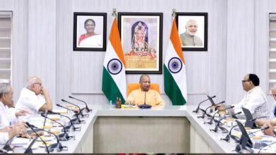 उत्तर प्रदेश विधानमंडल का आगामी सत्र 3 अगस्त से बुलाने को योगी कैबिनेट की मंजूरी उत्तर प्रदेश विधानमंडल का आगामी सत्र 3 अगस्त से बुलाने को योगी कैबिनेट की मंजूरी