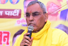 दलित महिला की जमीन से ‘करंट वाले तार’ तक… सपा सांसद के बहाने अखिलेश को राजभर ने घेरा