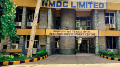 रायपुर में NMDC कार्यालय पहुंची संसदीय राजभाषा समिति, हिंदी के प्रभावी क्रियान्वयन का लिया जायजा रायपुर में NMDC कार्यालय पहुंची संसदीय राजभाषा समिति, हिंदी के प्रभावी क्रियान्वयन का लिया जायजा