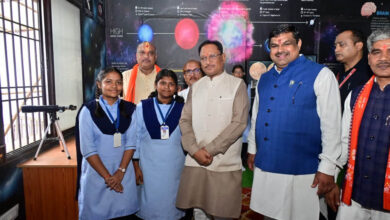 नई पीढ़ी का भविष्य संवारना ही हमारी सबसे बड़ी जिम्मेदारी : मुख्यमंत्री विष्णुदेव साय नई पीढ़ी का भविष्य संवारना ही हमारी सबसे बड़ी जिम्मेदारी : मुख्यमंत्री विष्णुदेव साय
