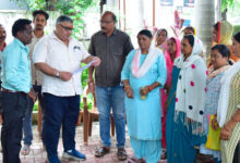 जनदर्शन में पर्यटन एवं संस्कृति मंत्री राजेश अग्रवाल ने सुनीं लोगों की समस्याएं, त्वरित समाधान के दिए निर्देश