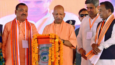 सुहेलदेव की विरासत नहीं, गाजी मियां का मेला पसंद था इसलिए विपक्ष की हुई दुर्गति: सीएम योगी सुहेलदेव की विरासत नहीं, गाजी मियां का मेला पसंद था इसलिए विपक्ष की हुई दुर्गति: सीएम योगी