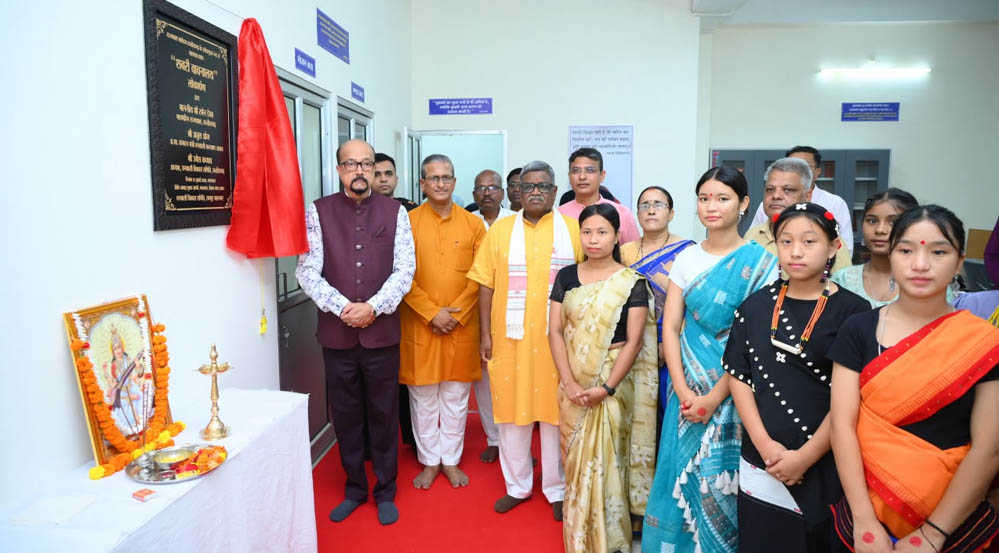 जनजातीय बालिकाओं के सर्वांगीण विकास का सशक्त माध्यम बनेगा शबरी वाचनालय -डेका जनजातीय बालिकाओं के सर्वांगीण विकास का सशक्त माध्यम बनेगा शबरी वाचनालय -डेका