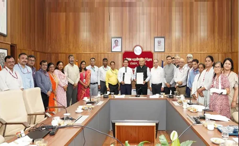 AIIMS भोपाल-DRDO की बड़ी साझेदारी, ऊंची चोटियों पर तैनात जवानों की फिटनेस होगी और मजबूत AIIMS भोपाल-DRDO की बड़ी साझेदारी, ऊंची चोटियों पर तैनात जवानों की फिटनेस होगी और मजबूत