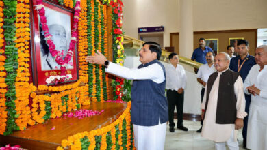 राजनीति का उद्देश्य समाज कल्याण है, नई पीढ़ी को पूर्व मुख्यमंत्री स्व. गोविन्द नारायण सिंह से सेवा और समर्पण की लेनी चाहिए सीख : मुख्यमंत्री डॉ. यादव राजनीति का उद्देश्य समाज कल्याण है, नई पीढ़ी को पूर्व मुख्यमंत्री स्व. गोविन्द नारायण सिंह से सेवा और समर्पण की लेनी चाहिए सीख : मुख्यमंत्री डॉ. यादव