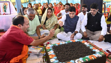 विकास का कोई विकल्प नहीं: मंत्री टंक राम वर्मा विकास का कोई विकल्प नहीं: मंत्री टंक राम वर्मा