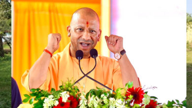 रामलीला में असलहा लहराकर दंगा करने वाले को मिट्टी में ही दफन होना पड़ेगा: सीएम योगी