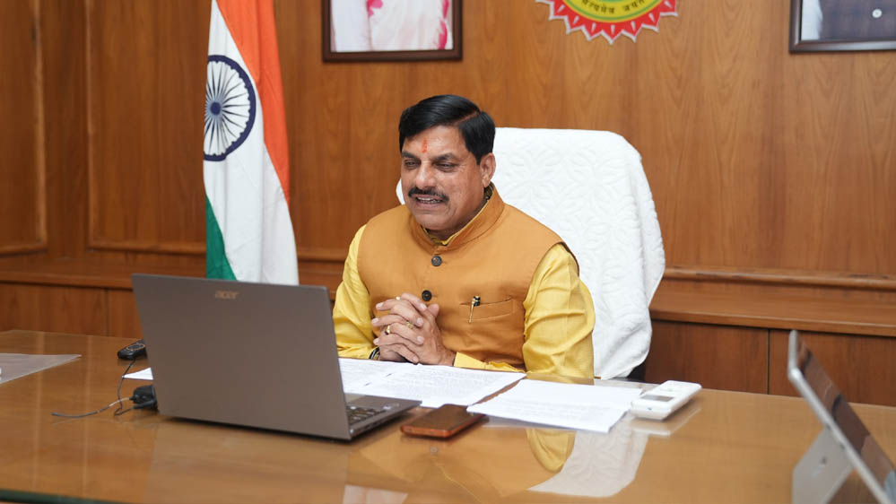 किसानों की हर समस्या का समाधान सर्वोच्च प्राथमिकता : मुख्यमंत्री डॉ. यादव किसानों की हर समस्या का समाधान सर्वोच्च प्राथमिकता : मुख्यमंत्री डॉ. यादव
