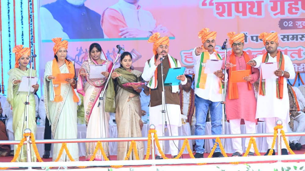रायपुर : मुख्यमंत्री विष्णुदेव साय ने बम्हनीडीह के विकास की नई यात्रा का किया शुभारंभ