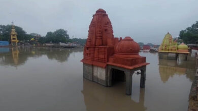 MP Rain Alert: उज्जैन में उफनी शिप्रा, राम घाट के मंदिर जलमग्न; इंदौर-भोपाल भी बारिश से बेहाल MP Rain Alert: उज्जैन में उफनी शिप्रा, राम घाट के मंदिर जलमग्न; इंदौर-भोपाल भी बारिश से बेहाल