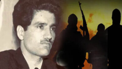 कश्मीर में स्कूली किताबों पर विवाद: मकबूल भट्ट को ‘शहीद’ और अलगाववादियों को ‘स्वतंत्रता सेनानी’ बताने का आरोप
