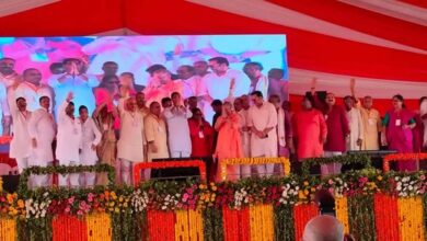 फतेहपुर दौरे पर योगी का बड़ा ऐलान, विकास और रोजगार पर जोर फतेहपुर दौरे पर योगी का बड़ा ऐलान, विकास और रोजगार पर जोर