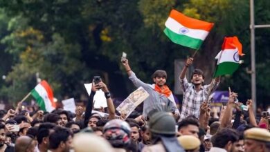 मीम से आंदोलन तक: भारत के Gen-Z ने बदली विरोध की राजनीति मीम से आंदोलन तक: भारत के Gen-Z ने बदली विरोध की राजनीति