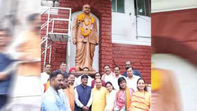 डॉ. श्यामा प्रसाद मुखर्जी की जयंती पर वन मंत्री कश्यप ने अर्पित की पुष्पांजलि