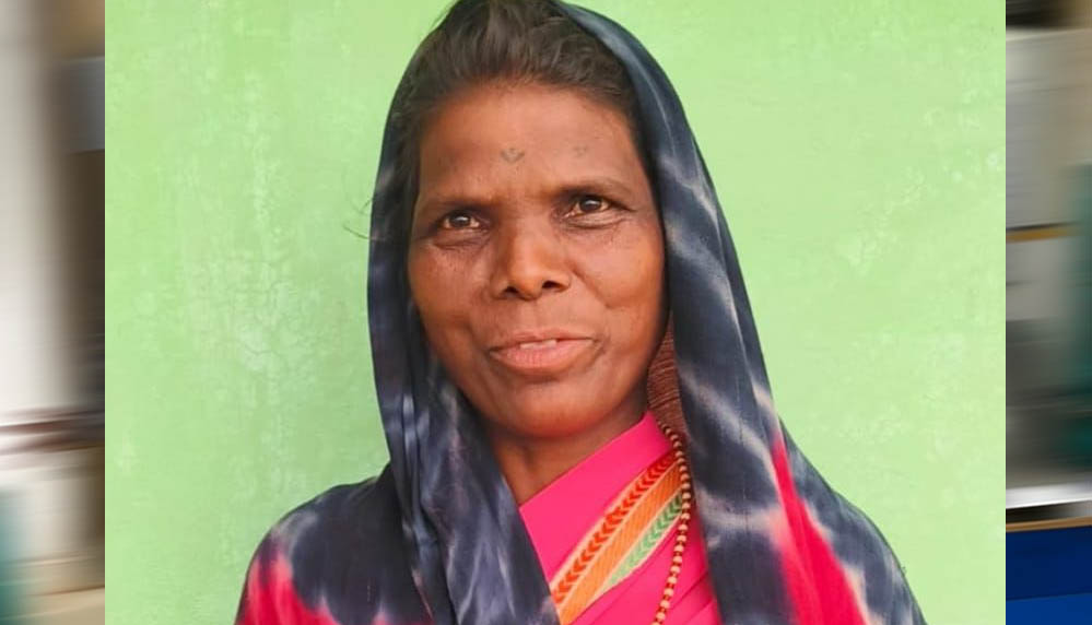 कच्चे घर से पक्के आशियाने तक : पीएम जनमन आवास योजना ने सरिता बैगा के जीवन में भरी खुशियों की नई रोशनी कच्चे घर से पक्के आशियाने तक : पीएम जनमन आवास योजना ने सरिता बैगा के जीवन में भरी खुशियों की नई रोशनी