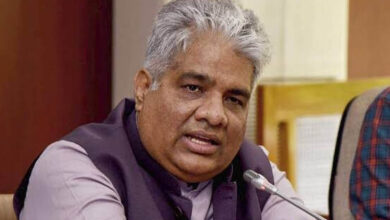 केंद्रीय मंत्री भूपेंद्र यादव के निजी सचिव हटाए गए, दो अन्य अधिकारियों पर भी गिरी गाज