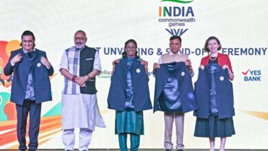 ग्लासगो कॉमनवेल्थ गेम्स के लिए रवाना हुआ भारतीय दल, खिलाड़ियों को मिली भव्य विदाई