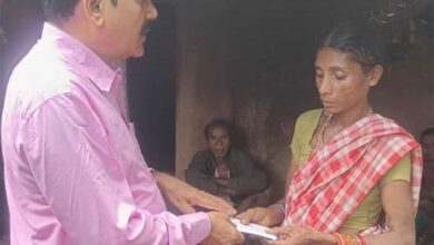 आपदा में पति को खोने वाली चैती का सहारा बना प्रशासन