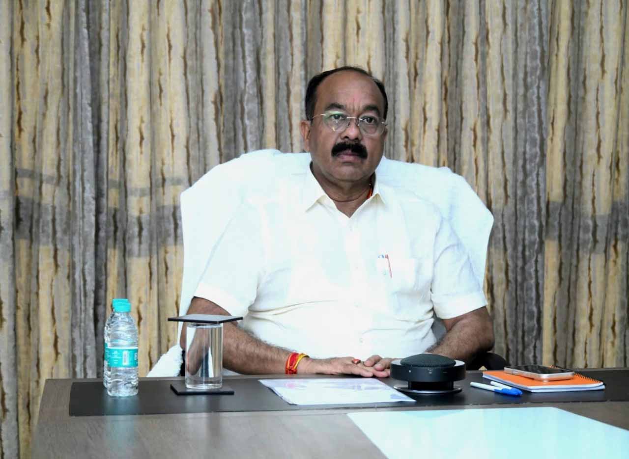 उप मुख्यमंत्री अरुण साव की पहल पर सभी संभागीय एवं जिला मुख्यालय वाले नगरीय निकायों में लगेंगी डॉ. श्यामा प्रसाद मुखर्जी की मूर्ति उप मुख्यमंत्री अरुण साव की पहल पर सभी संभागीय एवं जिला मुख्यालय वाले नगरीय निकायों में लगेंगी डॉ. श्यामा प्रसाद मुखर्जी की मूर्ति