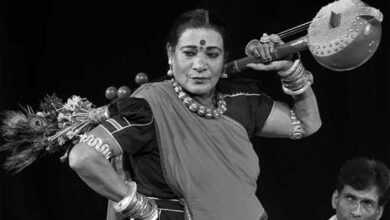 लोककला की अमर स्वर-सरिता को राजकीय सम्मान: पद्म विभूषण तीजन बाई को अश्रुपूरित विदाई